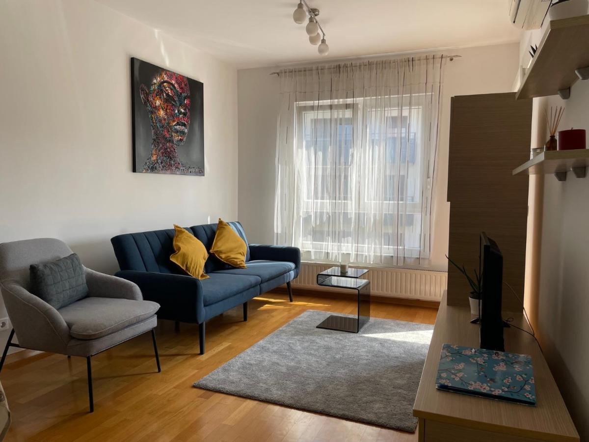 Apartment Jelena Загреб Экстерьер фото